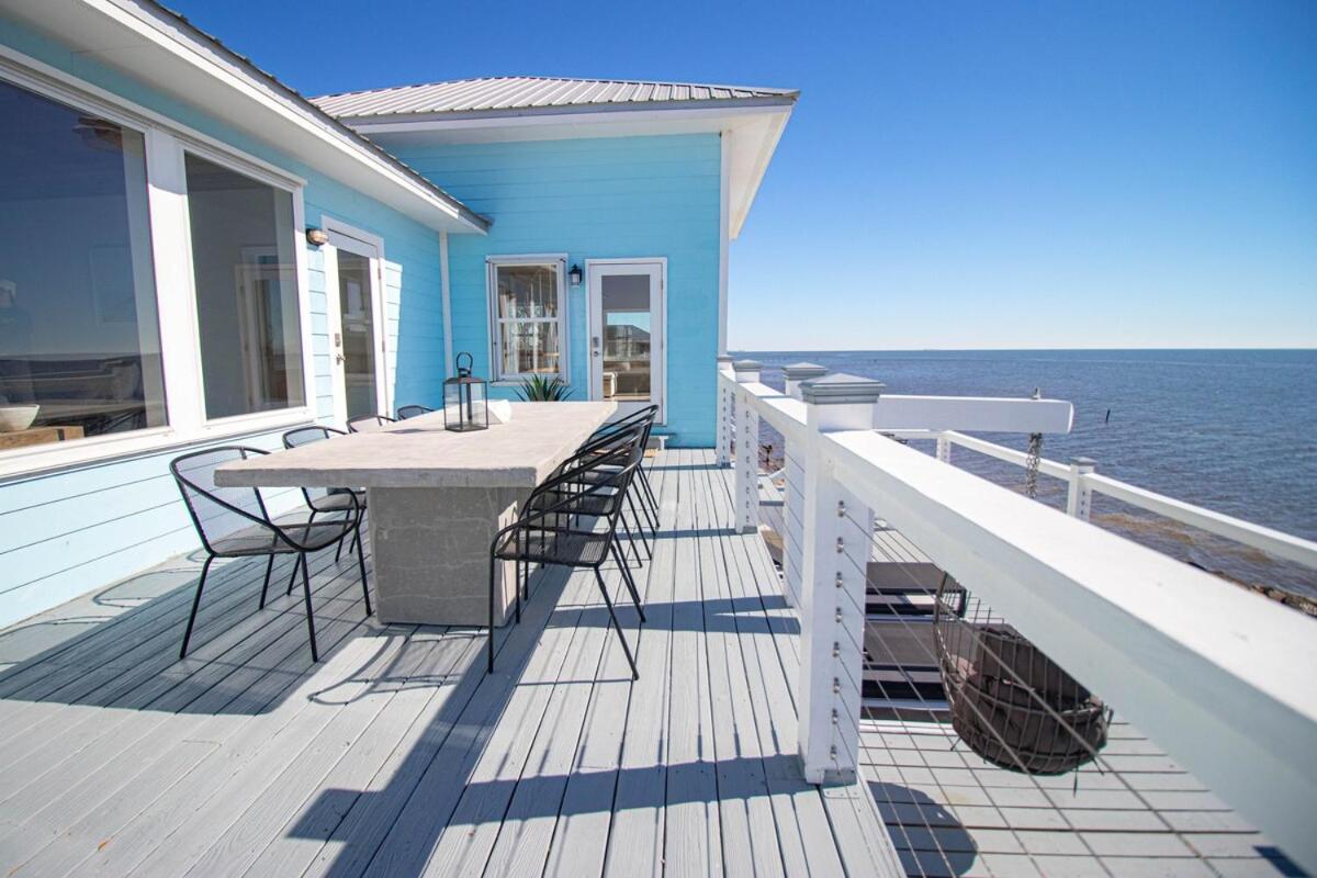 Private Waterfront Beach House With Fire-Pit Ocean Springs Exterior photo
